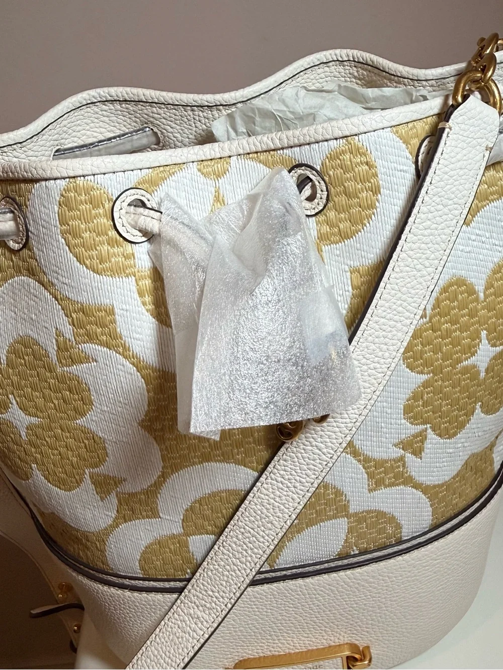 Kate Spade Gramercy Medium Bucket Bag Raffia Spade Flower Monogram White KC197